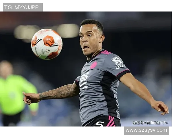 埃特维尔是谁 足球球星的成就与影响力解析