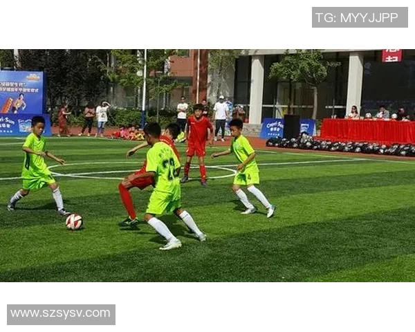 少儿足球星点亮绿茵梦想激励青少年追逐体育荣耀之路