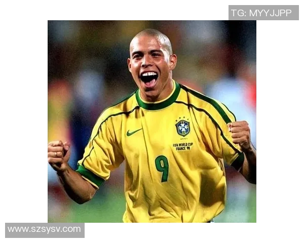 绿茵王者的荣耀传说重温足球传奇巨星的辉煌岁月